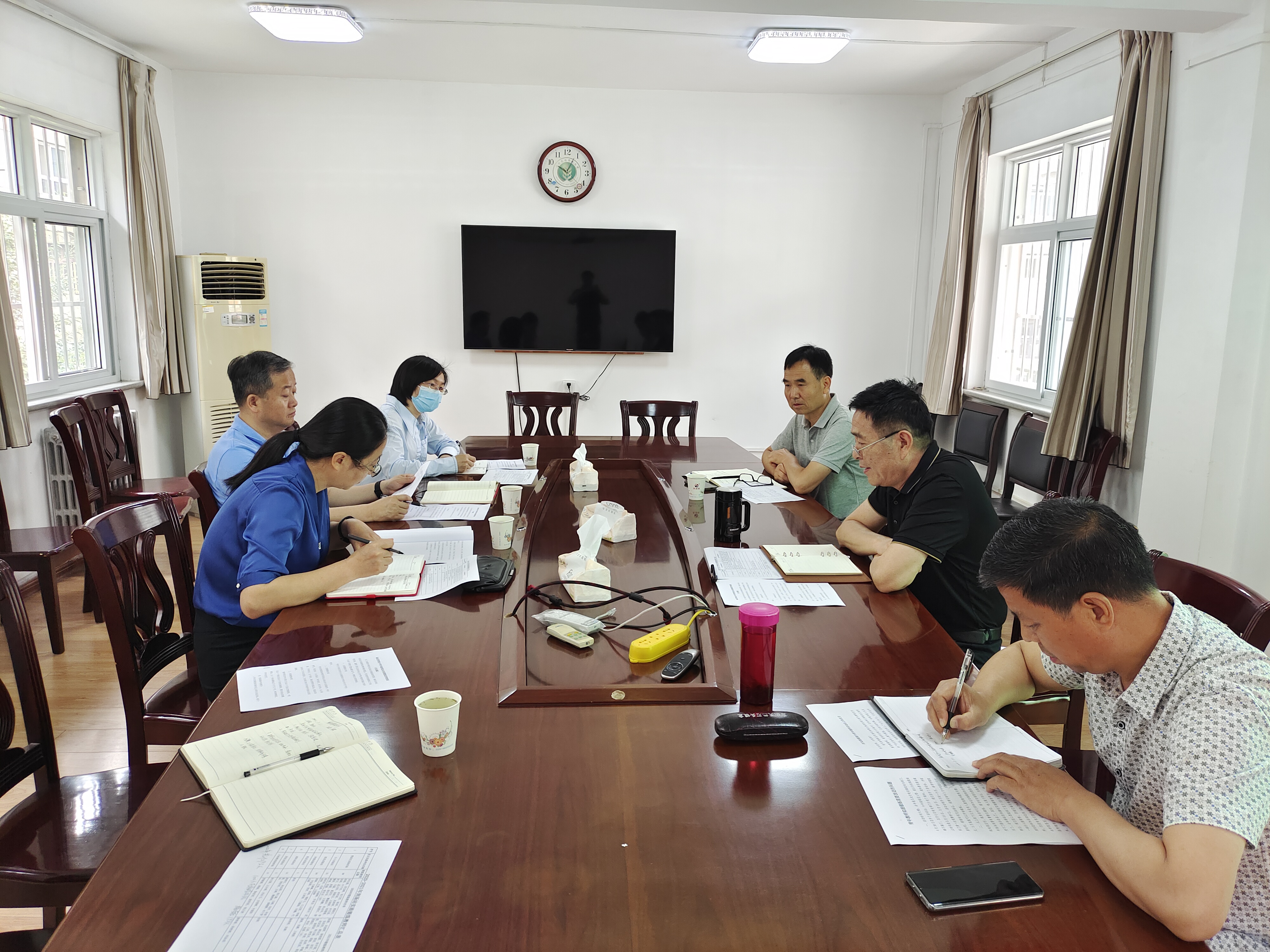3b5d9c09e24941e499e93c4e4df2a975.jpg 实践锻炼调研.jpg